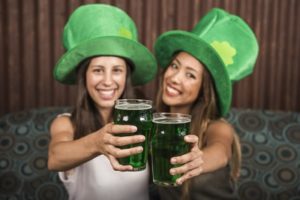 Best St. Patrick's day jokes cheers with green beer