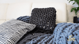 Chunky Blanket and Pillow Case Stitching Methods – Video Included! 2