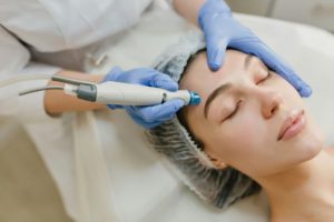 microneedling benefits woman getting botox at spa
