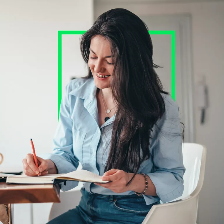 woman filing her taxes ways to file taxes last minute taxes