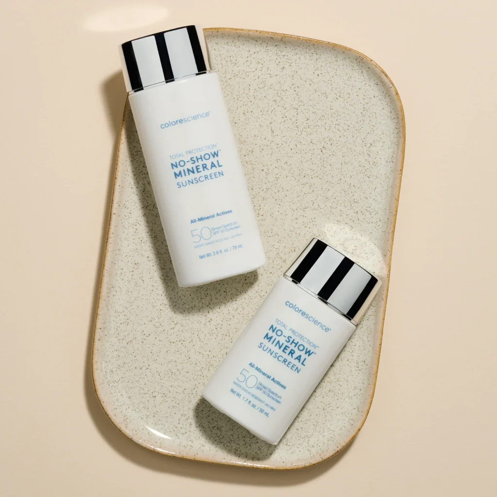 Total Protection® No-Show™ Mineral Sunscreen SPF 50 protect skin from sun damage