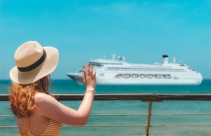 woman on a cruise what to wear on a cruise