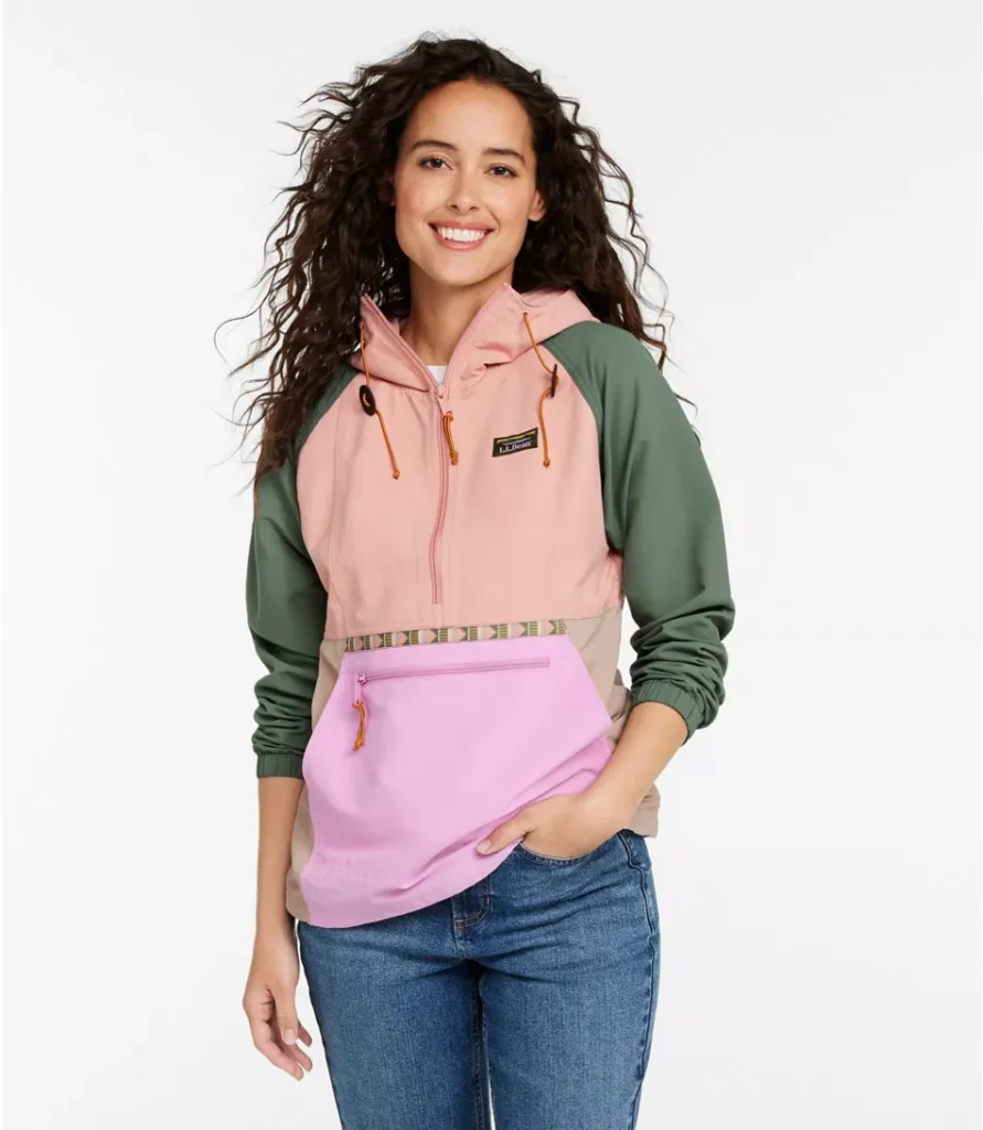 Women's Mountain Classic Anorak outdoorsy capsule wardrobe