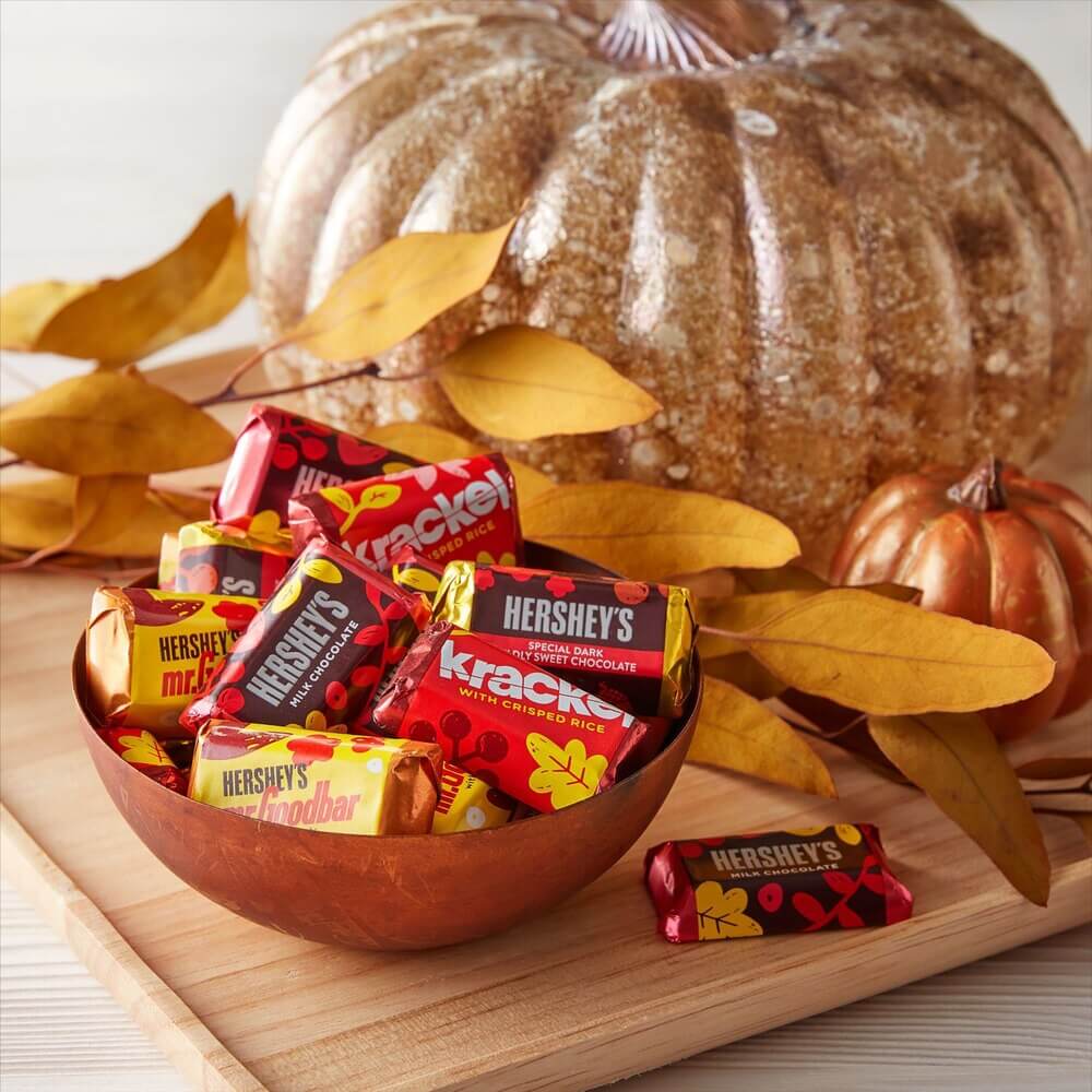 Hershey's Miniatures Assorted Chocolate, Halloween Candy