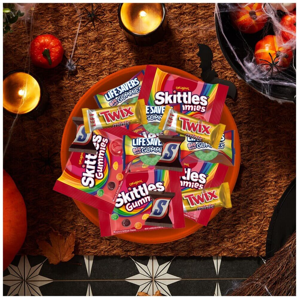 Snickers, Skittles Gummies, Twix & Life Savers Gummies Fun Size, Scientist Mixed Candy Bag