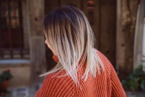 hair loss post pregnancy treatment - hair with highlights