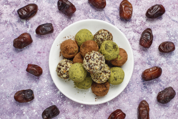Sugar Free Dessert Recipes - Date and Nut Balls