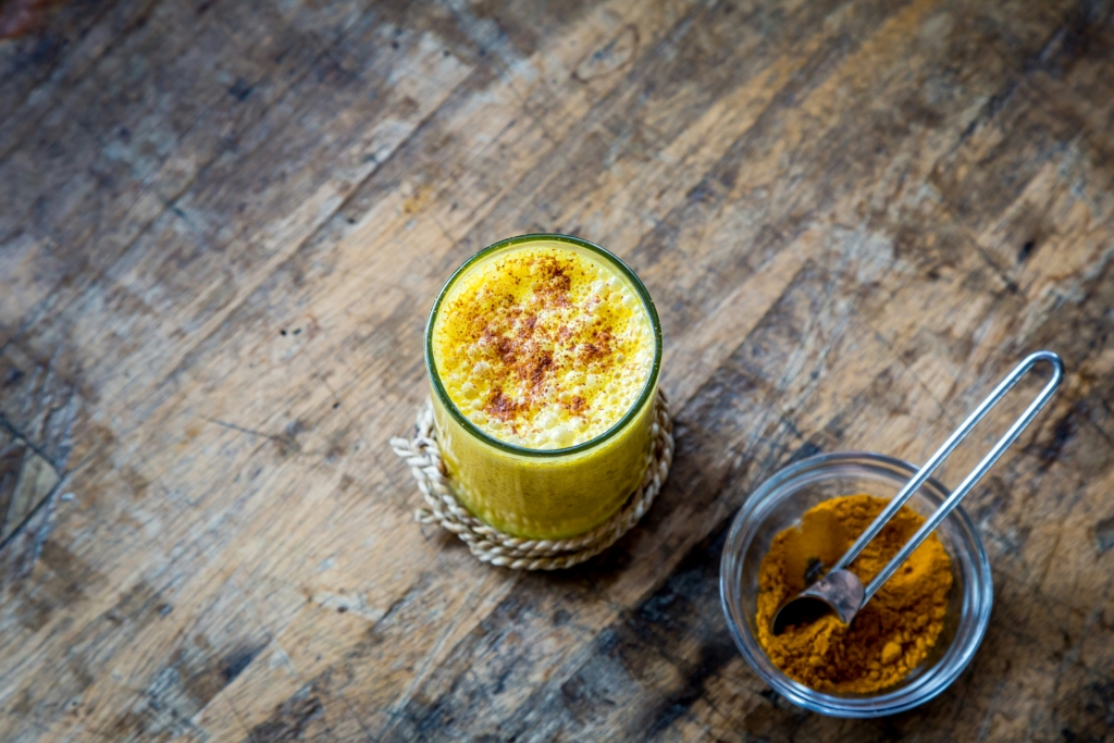 orange smoothie healthy food anti inflammatory smoothie turmeric 