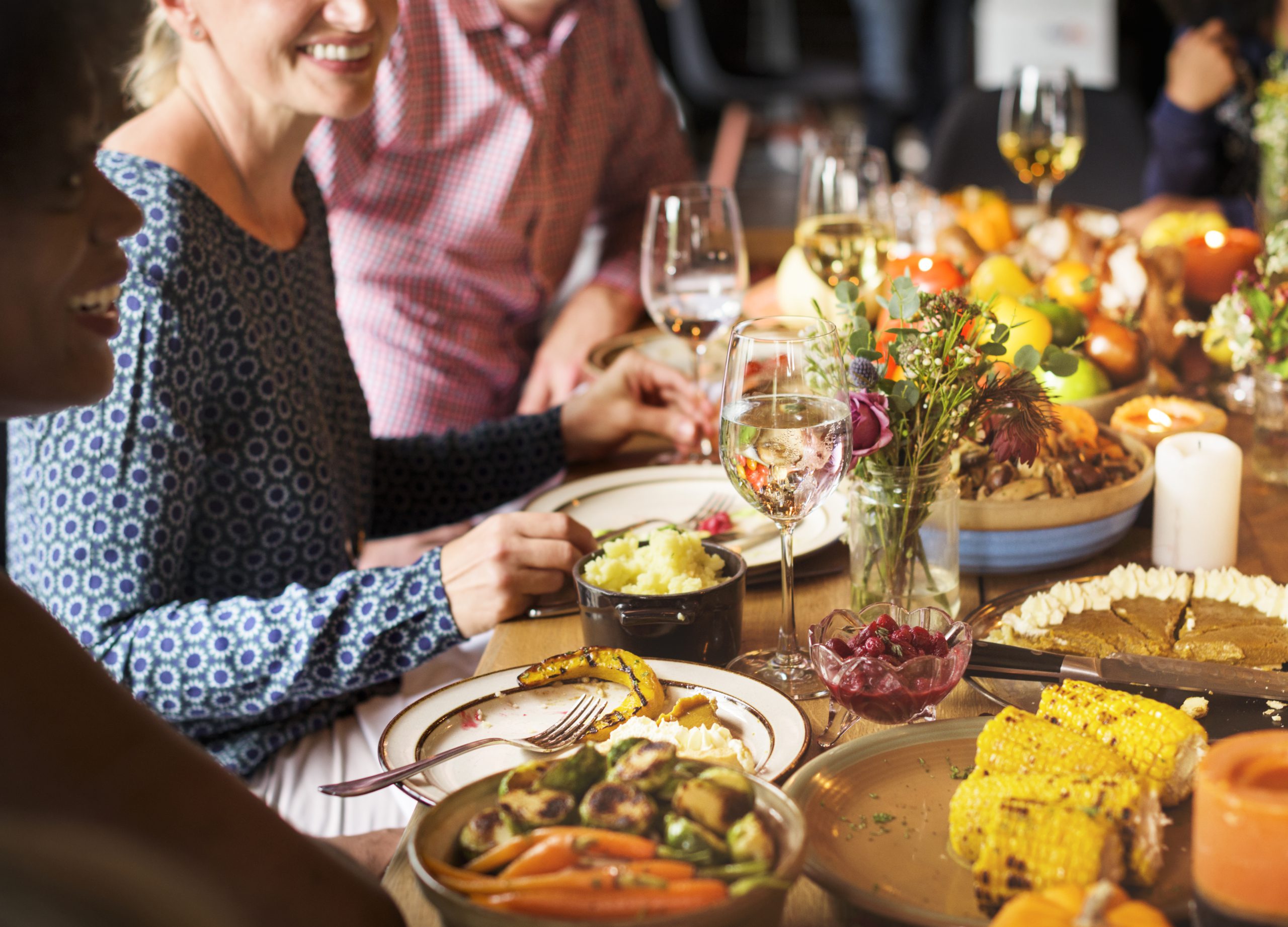 what to give a host for the holidays people at a dinner party