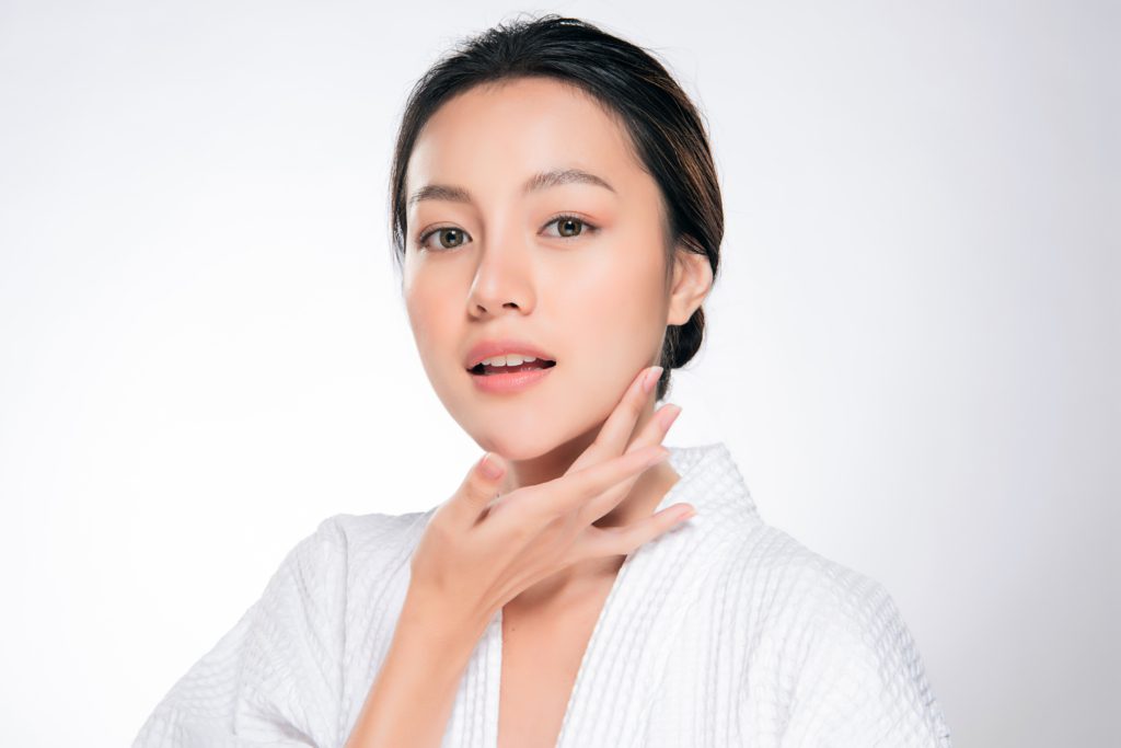 nude makeup looks lifted skin from microneedling benefits