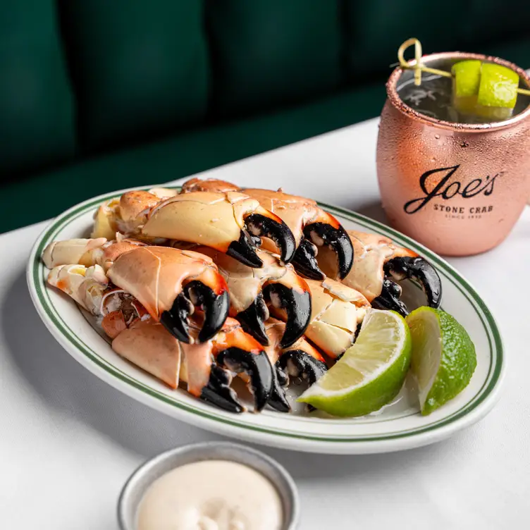 Joe's Stone Crab - gastronomic getaways