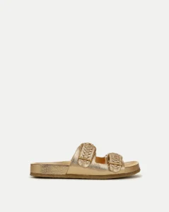 what to pack for a cruise - sandals