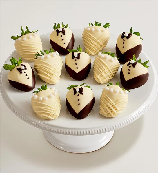 Wedding Table Decorations - strawberries
