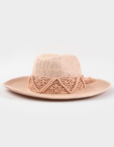 what to pack for a cruise - sun hat