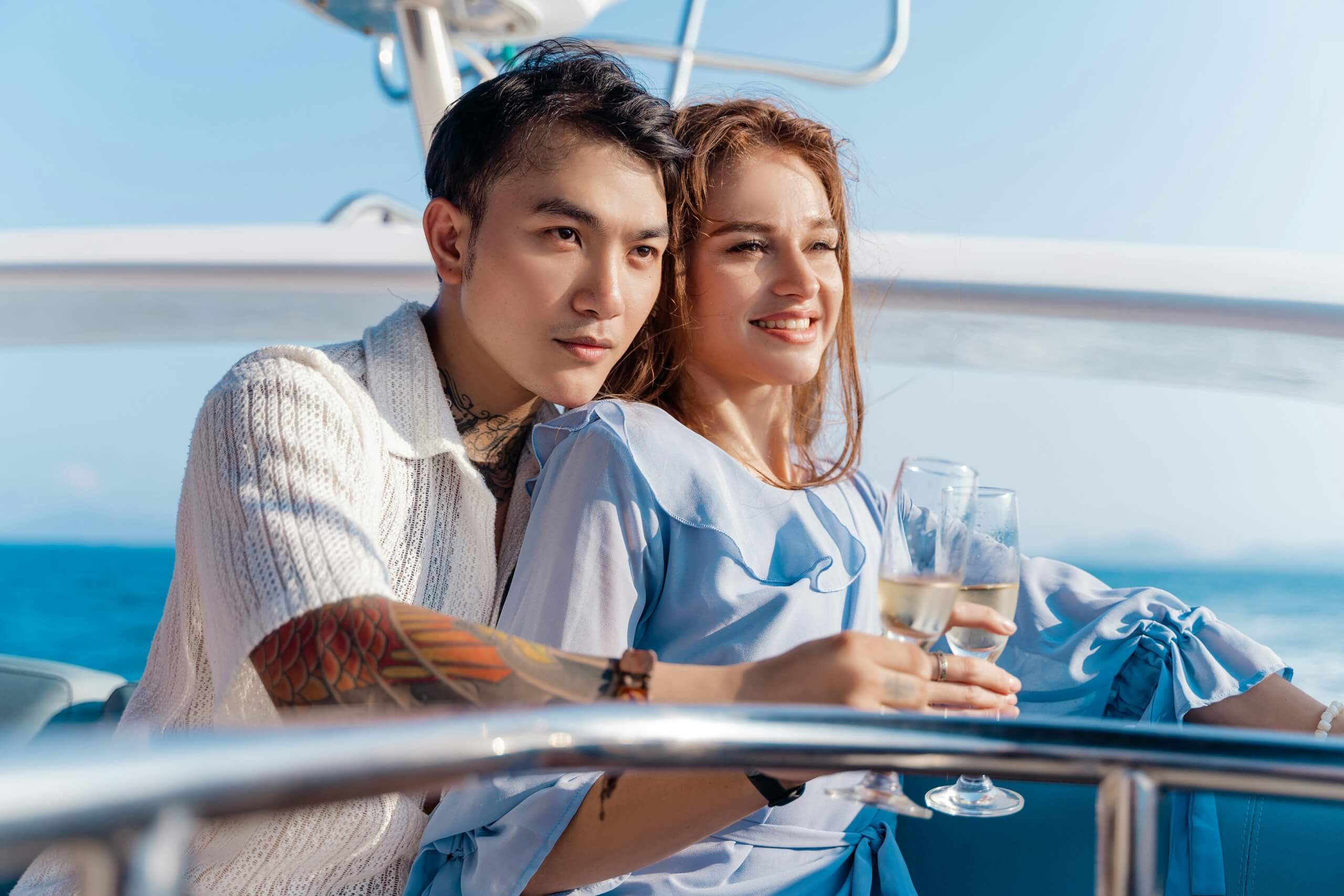 woman and man on cruise - cruise sale