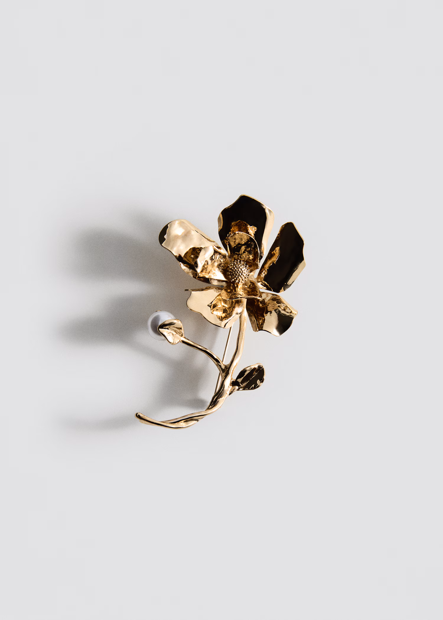 brooch Fall Jewelry Trends 2025