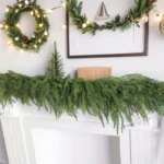 neutral christmas decorations