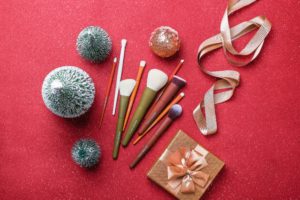 holiday makeup and gifts holiday beauty gift guide