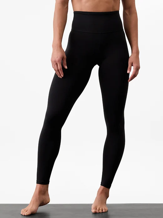 Elation Ultra High Rise Legging outdoor capsule wardrobe